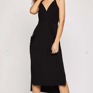 DELLA SLEEVELESS MIDI DRESS
by  BCBG generation